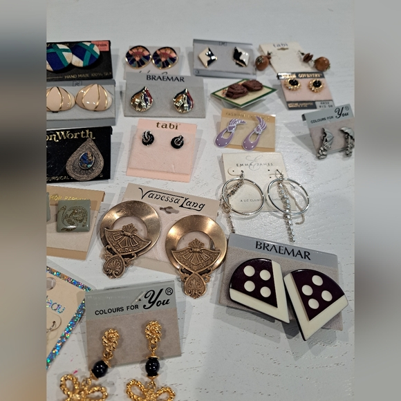 Vintage earrings suitable for resale - Picture 4 of 4